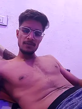 Snapshot of kaushikhotty chatting on June 2026 07:00:02 PM kaushikhotty online show from June 2026 07:00:02 PM