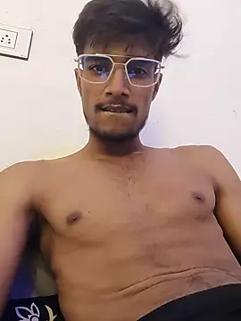 Snapshot of kaushikhotty chatting on July 2026 08:39:02 AM kaushikhotty online show from July 2026 08:39:02 AM