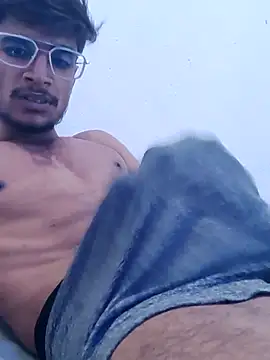 Snapshot of kaushikhotty chatting on July 2026 02:05:17 AM kaushikhotty online show from July 2026 02:05:17 AM