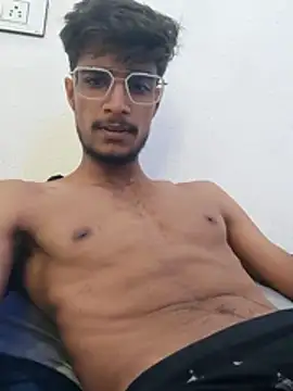 Snapshot of kaushikhotty chatting on July 2026 08:52:02 AM kaushikhotty online show from July 2026 08:52:02 AM