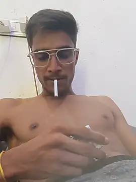 Snapshot of kaushikhotty chatting on July 2026 08:29:01 PM kaushikhotty online show from July 2026 08:29:01 PM