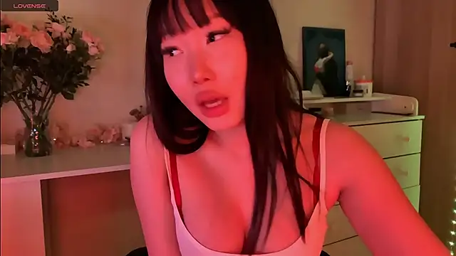 whispersofdarsy online show from February 2026 07:32:02 PM