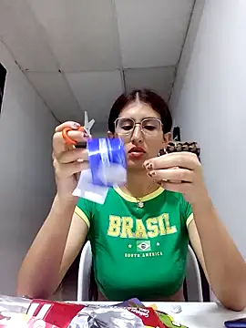 Esperanza  hot online show from February 2026 02:51:01 AM