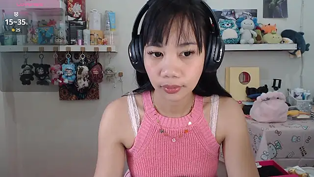 GloryKulikowski online show from March 2026 02:37:01 AM