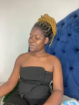 Rayna-20 online show from February 2026 11:49:02 AM