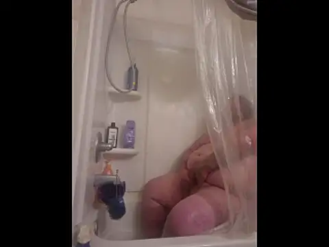 Snapshot of Mtrcycleryder chatting on February 2026 02:24:01 PM Mtrcycleryder online show from February 2026 02:24:01 PM