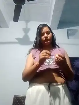 Snapshot of Anushka_Singh0 chatting on February 2026 01:50:02 AM Anushka Singh0 online show from February 2026 01:50:02 AM