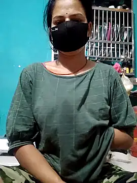 Sexy-Sandhya  online show from February 2026 12:41:01 AM