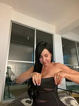 caritoo21 online show from March 2026 02:07:01 AM