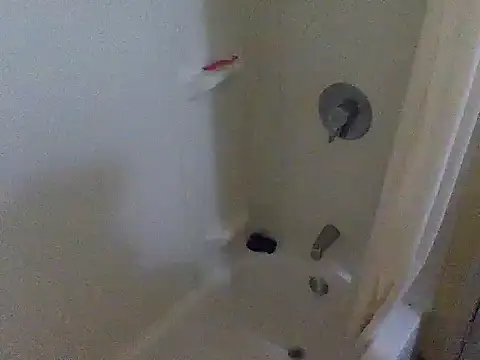 Snapshot of issyamazin chatting on March 2026 12:27:02 AM issyamazin online show from March 2026 12:27:02 AM