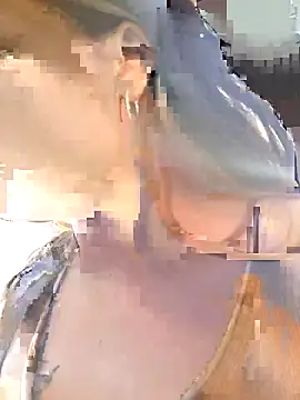 BENNET LATINA online show from February 2026 07:21:02 PM