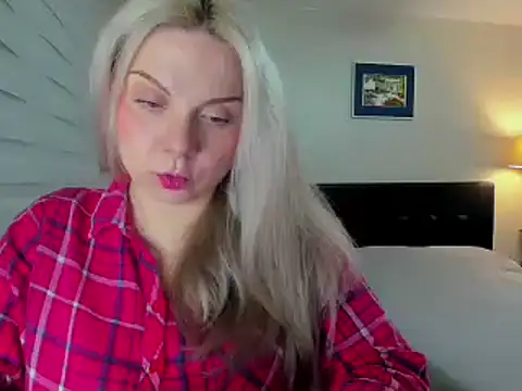 Snapshot of i_love_iva chatting on February 2026 06:33:02 AM i love iva online show from February 2026 06:33:02 AM