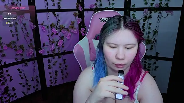 kitsune little online show from June 2026 11:40:02 PM