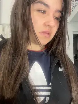 Anya Volker online show from March 2026 11:37:01 AM