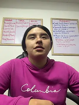 Anya Volker online show from April 2026 05:24:02 PM