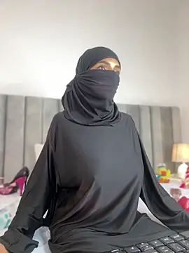 aminaa  online show from March 2026 06:34:02 PM