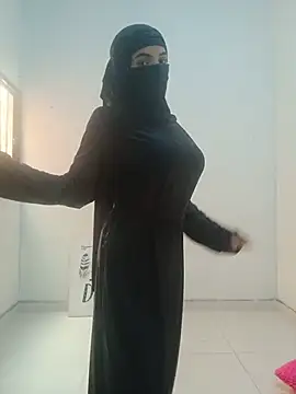 aminaa  online show from July 2026 09:31:02 PM
