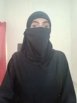 aminaa  online show from July 2026 07:05:01 PM