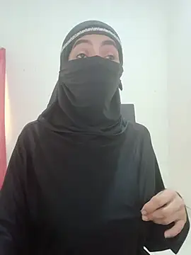 aminaa  online show from July 2026 06:04:01 PM