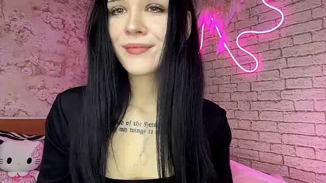 Snapshot of ExiePecue chatting on February 2026 07:05:01 AM ExiePecue online show from February 2026 07:05:01 AM