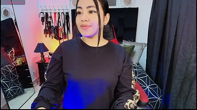 Liu wen  online show from June 2026 12:48:01 PM
