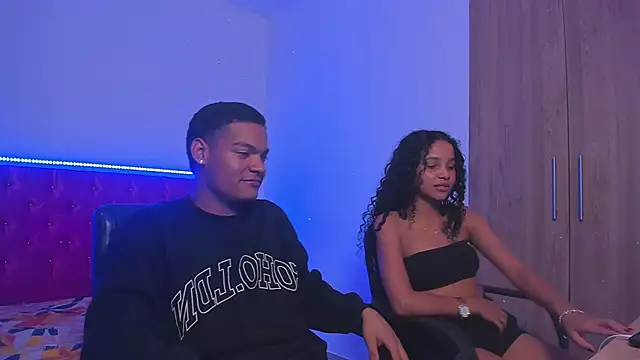 Snapshot of sky_honey chatting on February 2026 03:13:01 AM sky honey online show from February 2026 03:13:01 AM