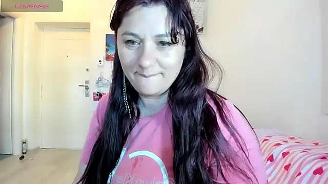 EVELYNA88 online show from July 2026 08:32:01 AM