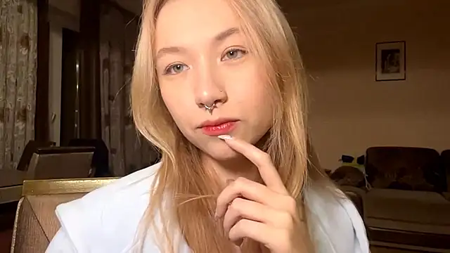 PinkTraible online show from February 2026 11:22:02 AM