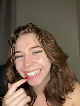 Snapshot of Aneruivinhaa chatting on February 2026 06:53:02 AM Aneruivinhaa online show from February 2026 06:53:02 AM