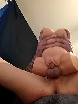 likeemilk online show from March 2026 05:06:01 PM