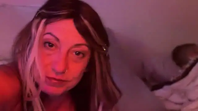Trophy Milf online show from March 2026 07:01:01 AM