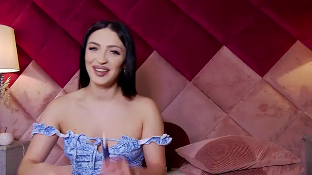 VictoriaLanes online show from May 2026 04:30:02 AM
