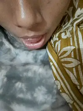 Horny Girl VIP online show from April 2026 05:45:02 AM