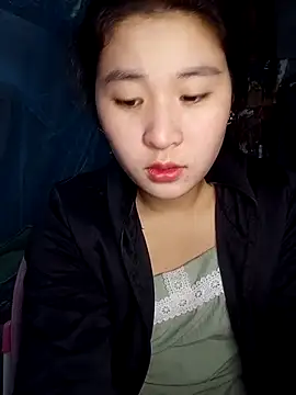 Snapshot of -Datini- chatting on February 2026 01:04:01 AM -Datini- online show from February 2026 01:04:01 AM