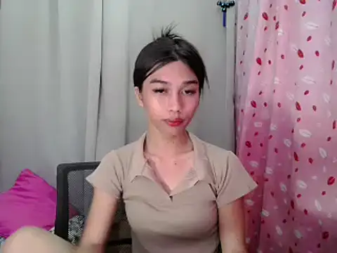Snapshot of katrina_bigcock69 chatting on April 2026 02:11:02 AM katrina bigcock69 online show from April 2026 02:11:02 AM