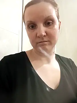 Snapshot of SusanGold9211 chatting on March 2026 08:02:01 PM SusanGold9211 online show from March 2026 08:02:01 PM