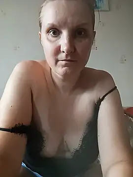 SusanGold9211 online show from July 2026 09:44:02 AM