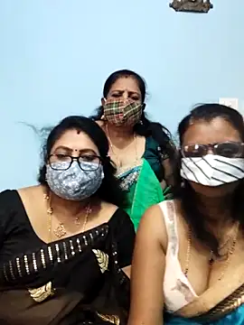 Kannadasexywifes online show from April 2026 01:47:01 AM