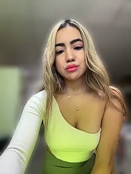 bellabarbiex online show from May 2026 02:46:01 PM