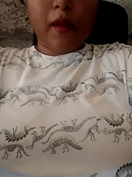 Snapshot of shanaya-baby77 chatting on February 2026 05:06:02 AM shanaya-baby77 online show from February 2026 05:06:02 AM