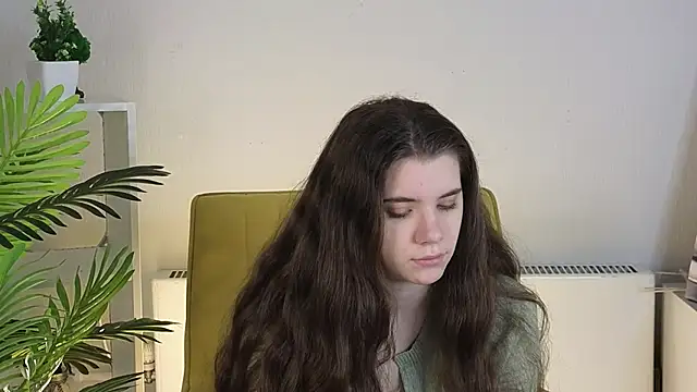 Snapshot of JacquelynGraig chatting on February 2026 07:15:02 AM JacquelynGraig online show from February 2026 07:15:02 AM