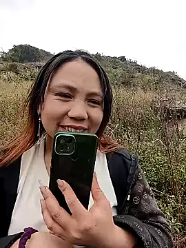 Snapshot of Pretty_girl_2 chatting on March 2026 06:08:02 AM Pretty girl 2 online show from March 2026 06:08:02 AM