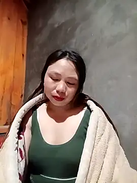 Snapshot of Pretty_girl_2 chatting on March 2026 05:35:01 AM Pretty girl 2 online show from March 2026 05:35:01 AM