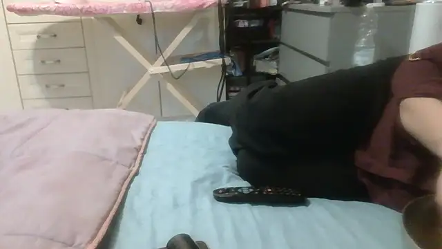 luanahot1 online show from April 2026 11:45:02 AM