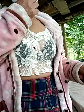 Snapshot of chaoanh11 chatting on February 2026 07:37:02 AM chaoanh11 online show from February 2026 07:37:02 AM