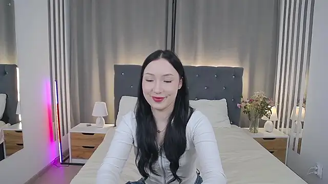 Snapshot of VikkyVonn chatting on February 2026 12:15:01 PM VikkyVonn online show from February 2026 12:15:01 PM