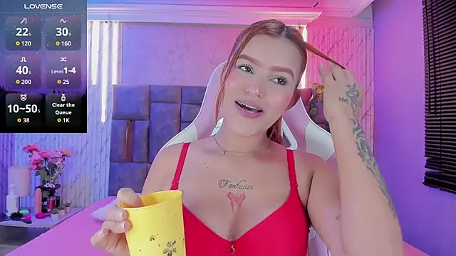 ZharaRousse online show from April 2026 12:21:01 PM