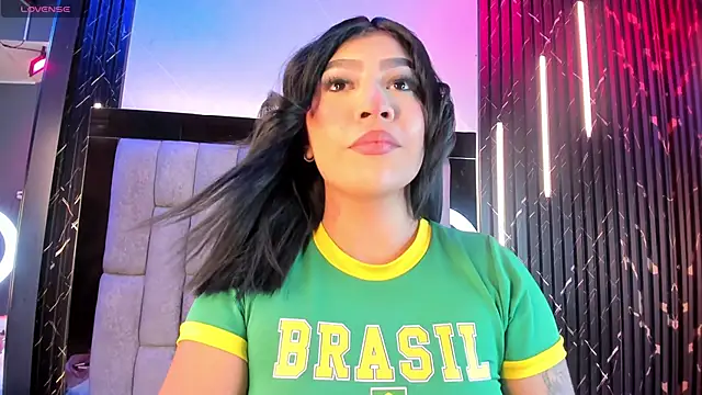 CamilaParisi online show from June 2026 11:35:01 AM