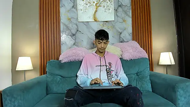 Snapshot of KITTY_BOSH chatting on March 2026 01:16:02 PM KITTY BOSH online show from March 2026 01:16:02 PM