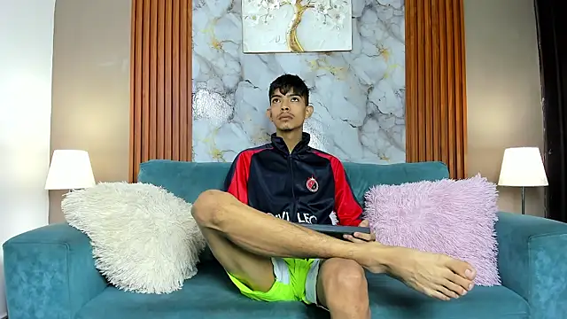 Snapshot of KITTY_BOSH chatting on March 2026 01:23:02 PM KITTY BOSH online show from March 2026 01:23:02 PM